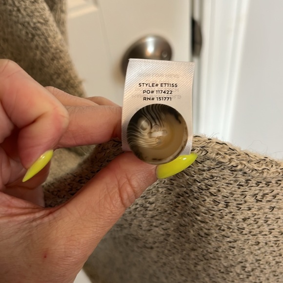 Lulus Beige Long Sleeve Sweater Coat - Size S - Picture 8 of 8